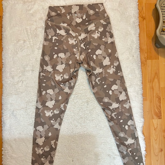 Balance athletica leggings - Picture 4 of 7